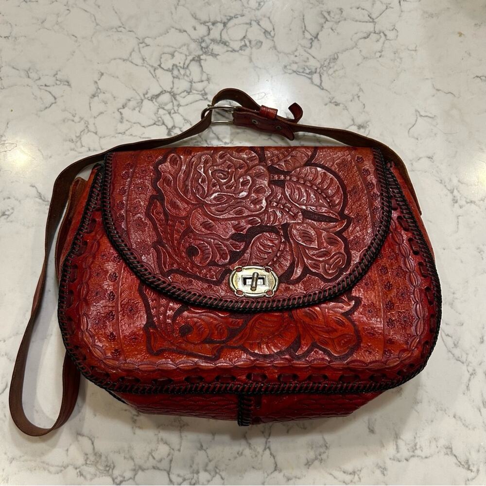 Red Leather Floral Tooled‎ Shoulder Bag Purse
